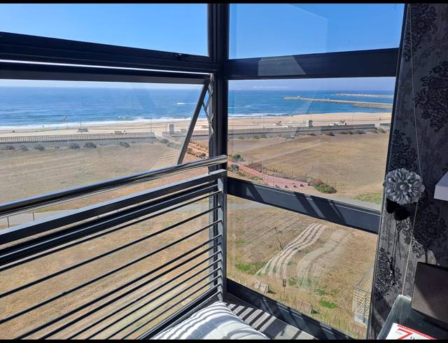 3 BEDROOM SECTIONAL TITLE FOR SALE IN POINT WATERFRONT